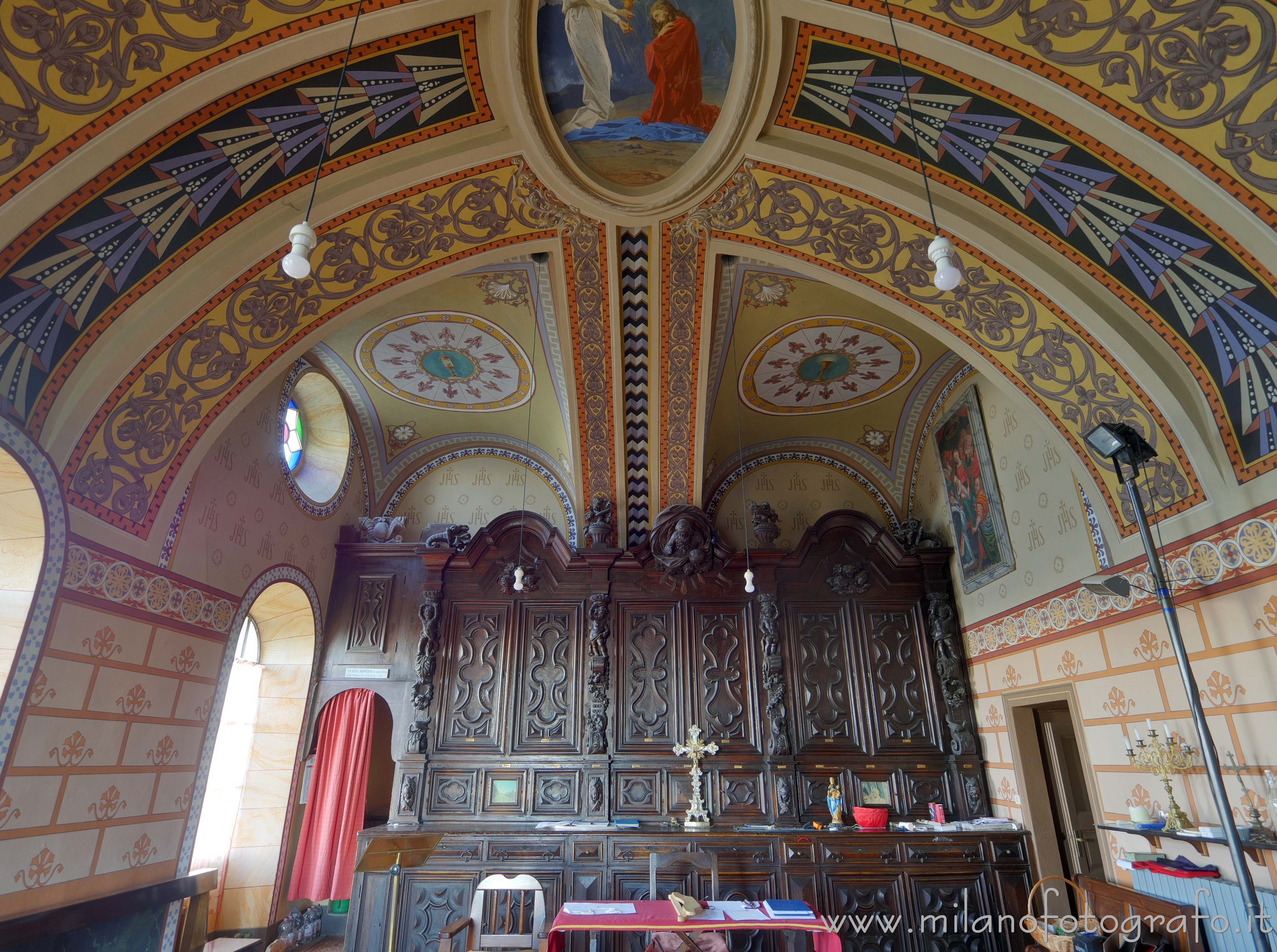 Pettinengo (Biella, Italy) - Sacristy of the Parish Church of the Saints Stephen and James - Full resolution picture